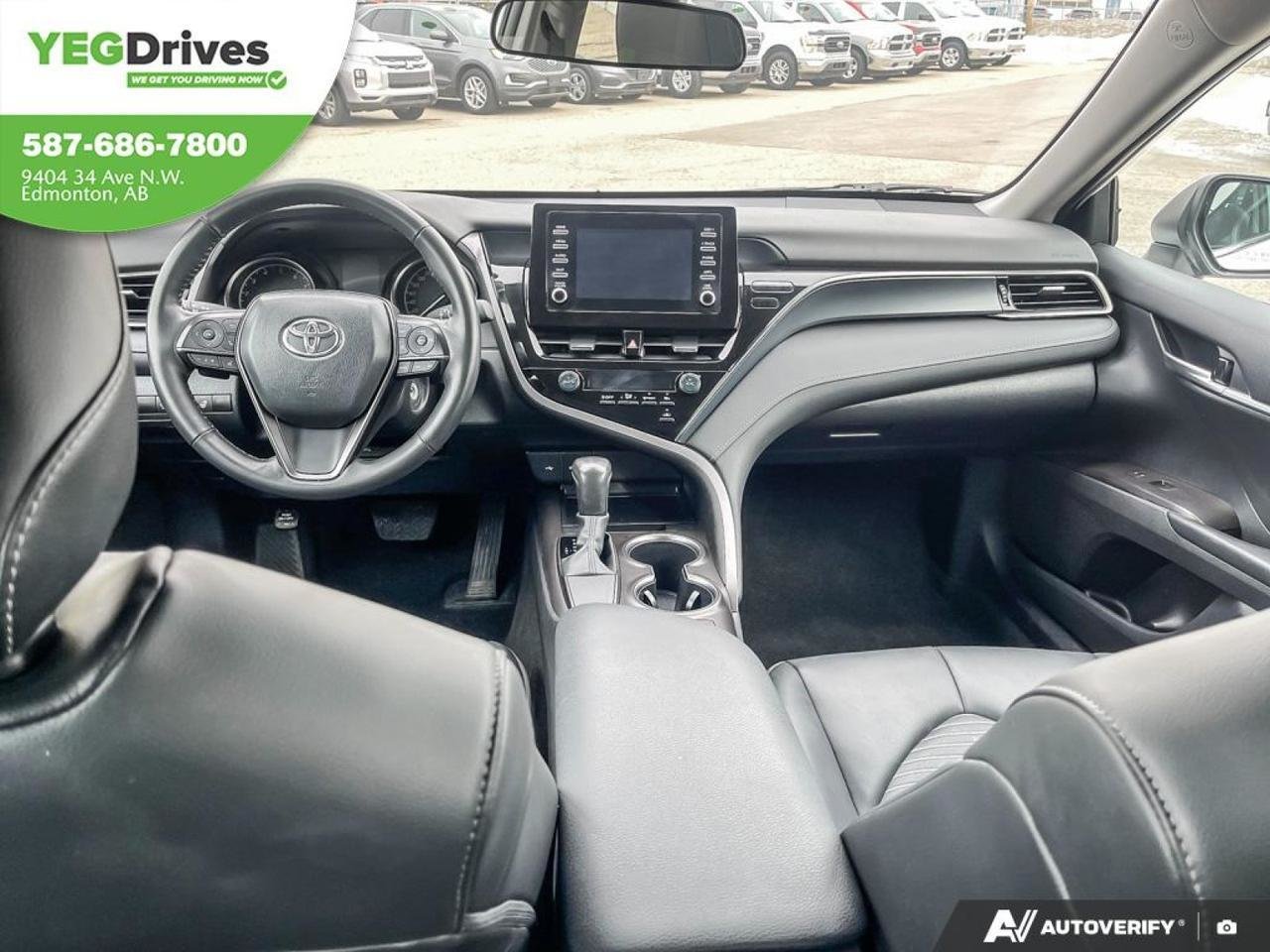 2024 Toyota CAMRY SE-23