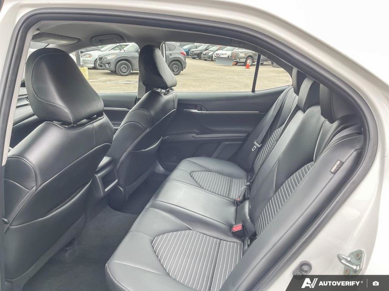 2024 Toyota CAMRY SE-22