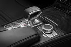 Mercedes-Benz dévoile une version améliorée de la SL - 2