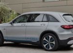 Mercedes-Benz GLC F-CELL, the world’s first pluggable hydrogen car.