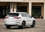 2023 Mitsubishi Outlander and 2023 Mitsubishi Outlander PHEV: Which one is right for you?