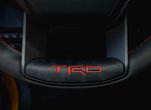 Toyota TRD Pro 2027 : place aux couleurs Miel doré et Miel piment
