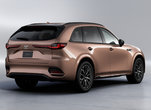 Le nouveau Mazda CX-70 2025 commence à 49 750 $ et le modèle PHEV commence à 58 750 $.