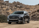 What type of tech can you expect in the 2023 Hyundai Santa Fe?