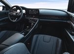 Comparaison entre la Hyundai Elantra 2024 redessinée et la Mazda3 2024