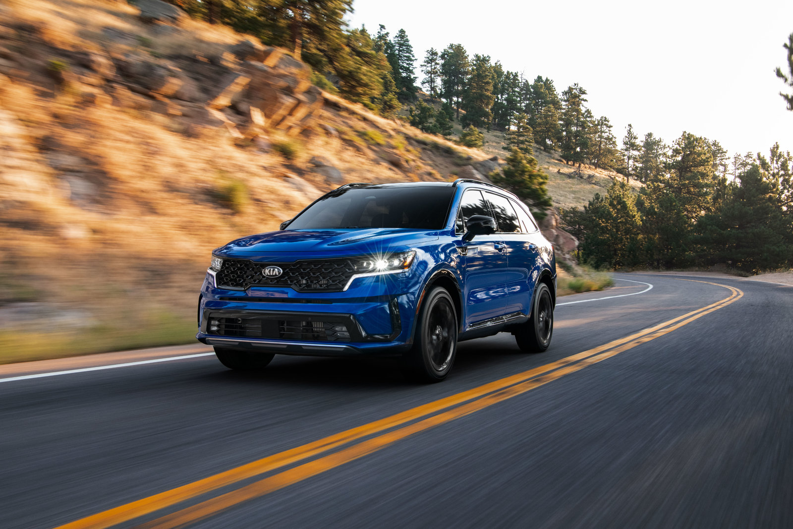 These Are The Canadian-Market Differences Between The 2020 Kia Sorento And The All-New 2021 Kia Sorento