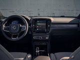 Connected Driving Redefined: Exploring Volvo's Advanced Connectivity Features