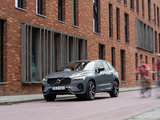 Five Ways the 2024 Volvo XC60 Stands Out from the 2024 Audi Q5