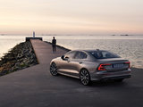 Enhance Your Summer Adventures with the Best Volvo Genuine Accessories