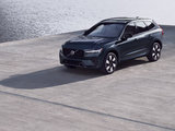 2025 Volvo XC60: Complete Powertrain and Trim Level Guide