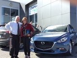 Félicitations Mme Legault pour votre nouvelle Mazda GS 2017, Chambly Mazda