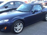 Félicitations à Madame Josée Ouellette pour sa nouvelle Mazda MX5, Chambly Mazda