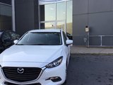 Félicitations Madame Cadieux pour l'achat de votre nouvelle Mazda 3 2017, Chambly Mazda