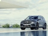 The new Mercedes-Benz GLS: The S-Class of SUVs