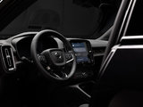 How Does the 2025 Volvo EX40's Air Purification System Work in City Traffic?