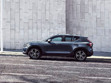 2021 Volvo XC40 vs. 2021 Mercedes-Benz GLB: Big Power, Safety and Efficiency in a Subcompact