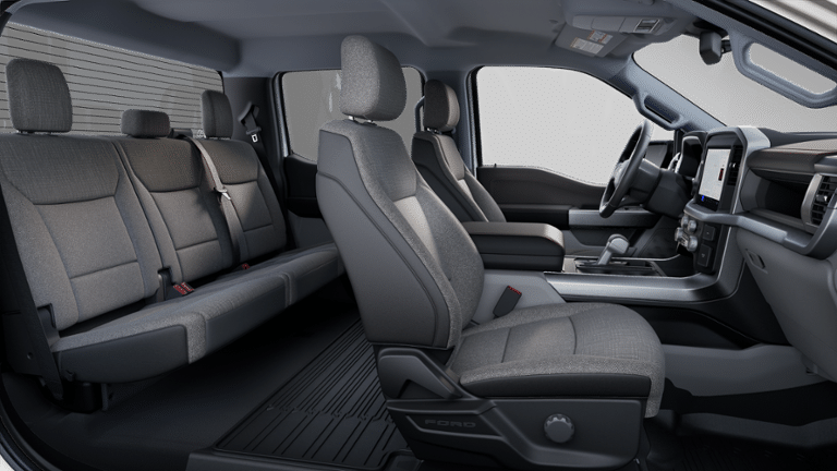 2025 Ford F-150 Lightning XLT in Surrey, British Columbia - 6 - w1920h1200px