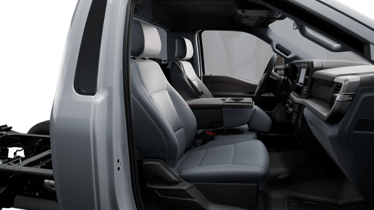 2024 Ford Super duty F-550 DRW in Surrey, British Columbia - 6 - w1920h1200px