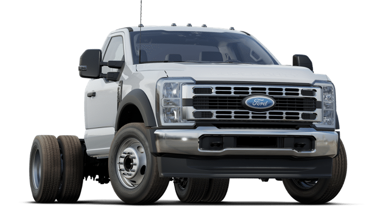 2024 Ford Super Duty F-600 DRW in Surrey, British Columbia - 4 - w1920h1200px