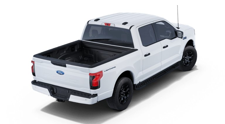 2025 Ford F-150 Lightning XLT in Rivière-du-Loup, Quebec - 3 - w1920h1200px