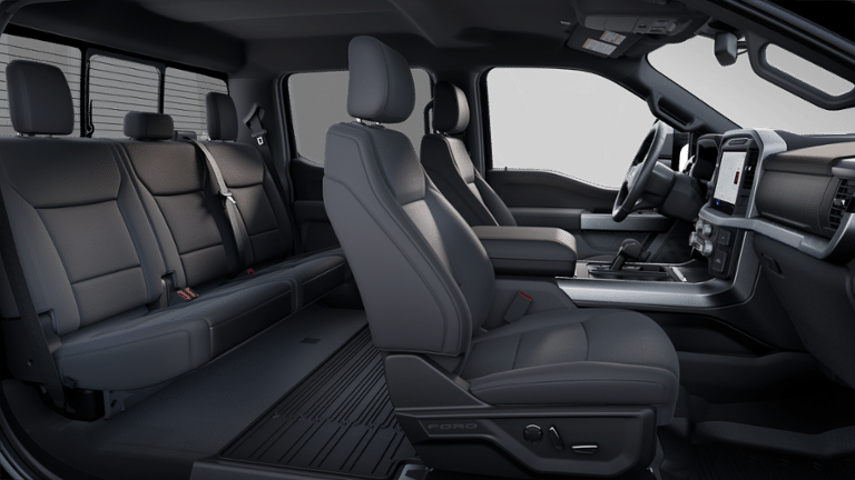 2025 Ford F-150 XLT in Rivière-du-Loup, Quebec - 6 - w1920h1200px