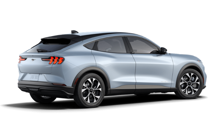 Ford MUSTANG MACH-E SÉLECT 2025 à Rivière-du-Loup, Québec - 3 - w1920h1200px