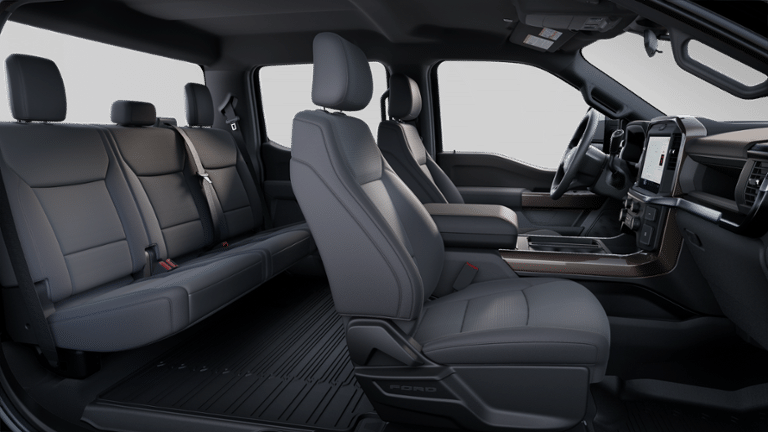 Ford F-150 STX 2025 à Amos, Québec - 6 - w1920h1200px