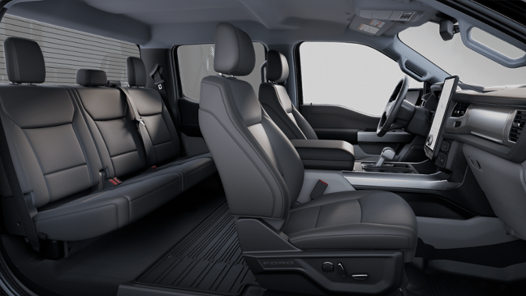 Ford F-150 Lightning Flash 2025 à Matane, Québec - 6 - w1920h1200px