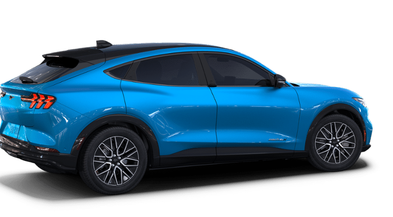 Ford Mustang Mach-E Premium 2024 à Matane, Québec - 3 - w1920h1200px