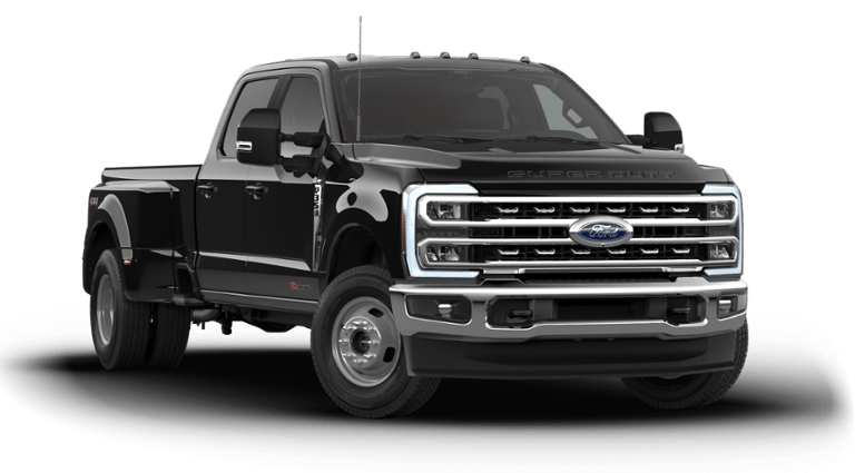 2026 Ford Super Duty F-350 DRW XLT in Matane, Quebec - 4 - w1920h1200px