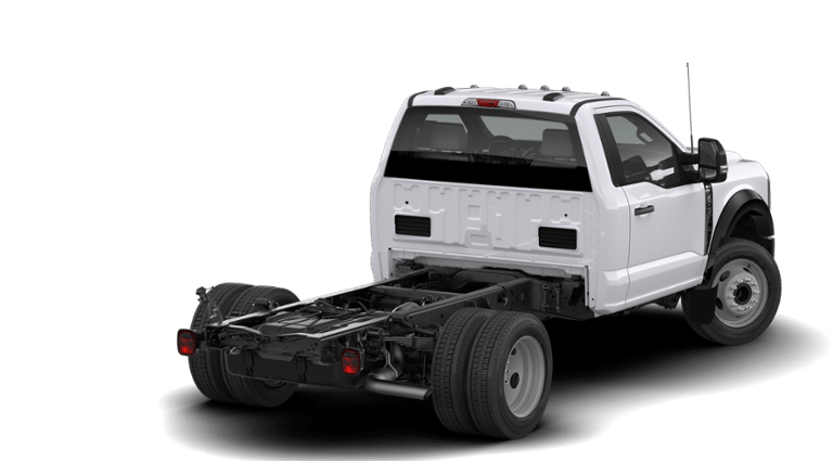 2026 Ford Super Duty F-550 DRW XL in Matane, Quebec - 3 - w1920h1200px