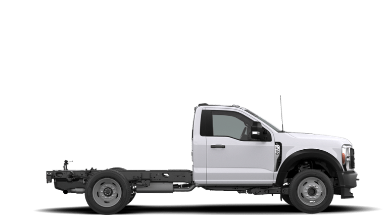 2026 Ford Super Duty F-550 DRW XL in Matane, Quebec - 5 - w1920h1200px