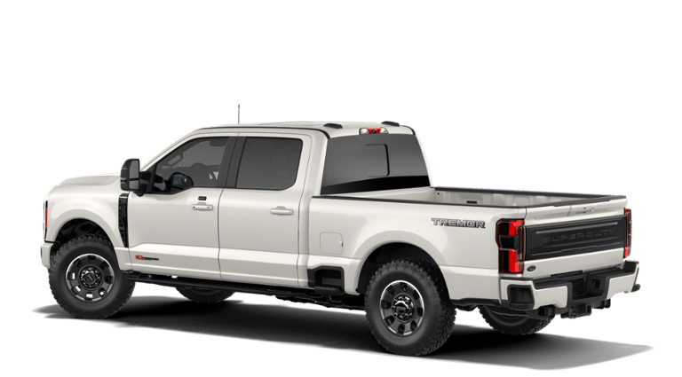 2027 Ford Super Duty F-350 Platinum in Matane, Quebec - 2 - w1920h1200px