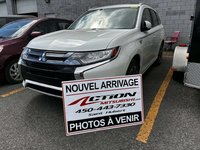 Mitsubishi Outlander PHEV SE S-AWC Apple Carplay Android Auto Mags 18 2018-0