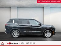 Mitsubishi Outlander PHEV LE S-AWC Toit Pano Carplay Android auto Navigation 2023-5