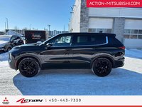 2023 Mitsubishi Outlander NOIR S-AWC Toit Pano Cuir Bancs Chauffants Boss-1