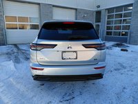 2026 Mitsubishi Outlander ES S-AWC-5