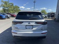 2026 Mitsubishi Outlander ES S-AWC-4