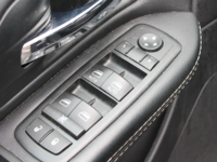 2016 Chrysler Town & Country S-6