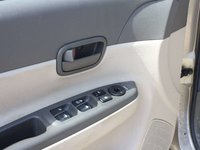 2008 Hyundai Accent-7
