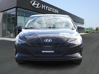 2022 Hyundai Elantra Preferred-1
