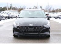 2023 Hyundai Elantra Essential-2