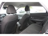 2023 Hyundai Elantra Preferred-7