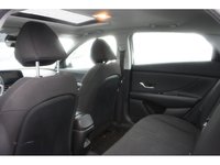 2024 Hyundai Elantra Preferred-6