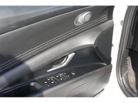 2024 Hyundai Elantra Preferred-7