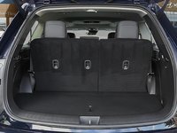 2026 Hyundai Palisade Hybrid Luxury 7 Passenger-6