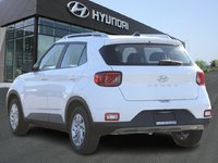2022 Hyundai Venue Preferred-6