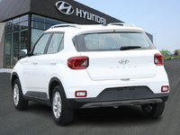 2023 Hyundai Venue Preferred-6