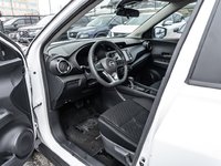 2025 Nissan Kicks Play SV-7