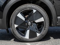 2025 Nissan Kicks SR-3